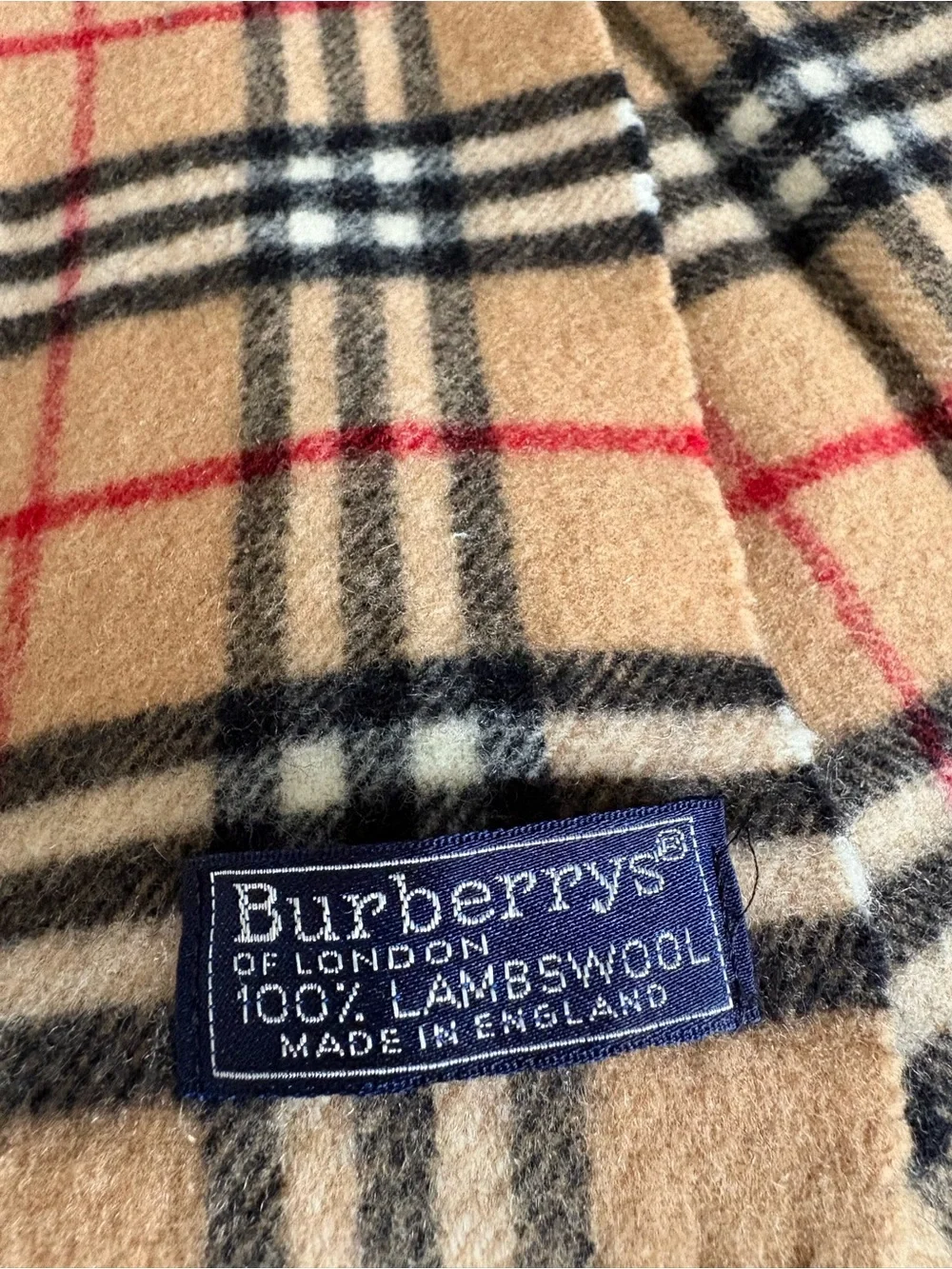 Vintage burberrys nova check - made in england , ( short style ) unisex